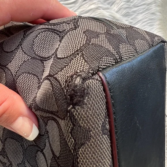 Coach shoulder bag - Picture 11 of 16